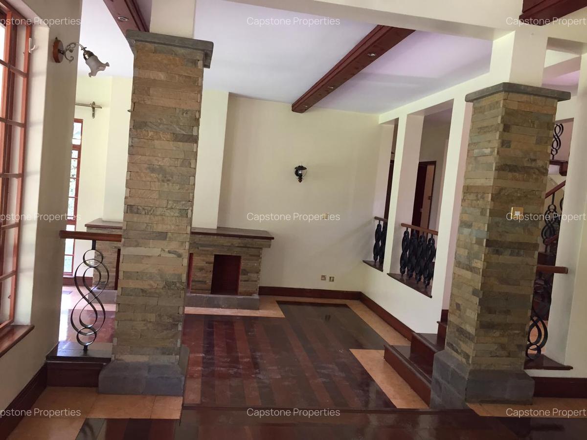 5 Bed Townhouse with En Suite in Runda - 12