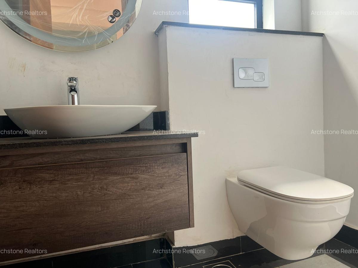 4 Bed Townhouse with Staff Quarters in Kitisuru - 9