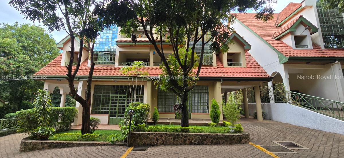 4 Bed Townhouse with En Suite at Lavington Green - 3