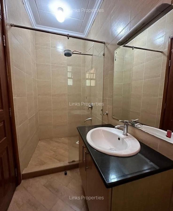 4 Bed Townhouse with En Suite at Karen - 9