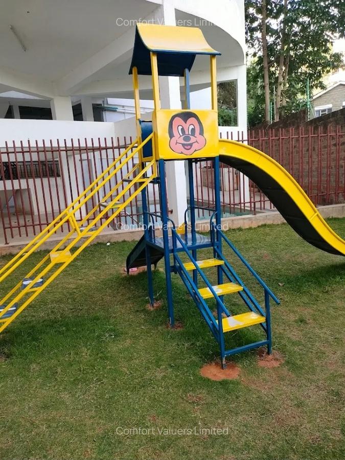4 Bed Apartment with En Suite at Lavington - 2