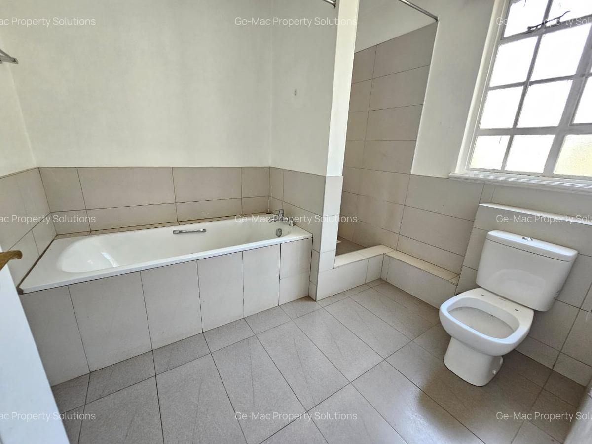 3 Bed Apartment with En Suite in Muthaiga - 5