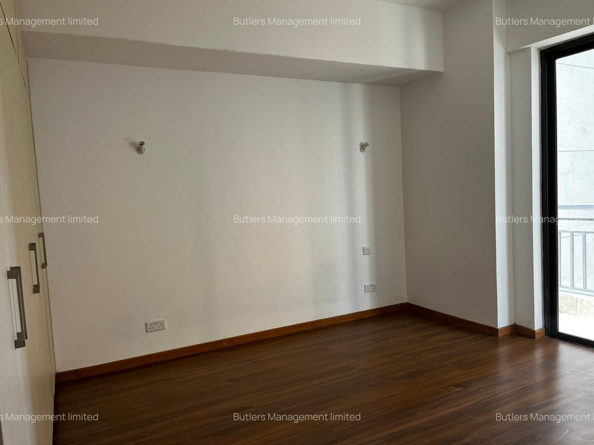 3 Bed Apartment with En Suite at Kindaruma Road - 10