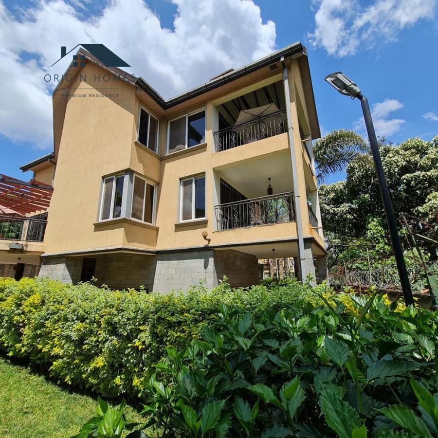 5 Bed Townhouse with En Suite at Spring Valley - 1