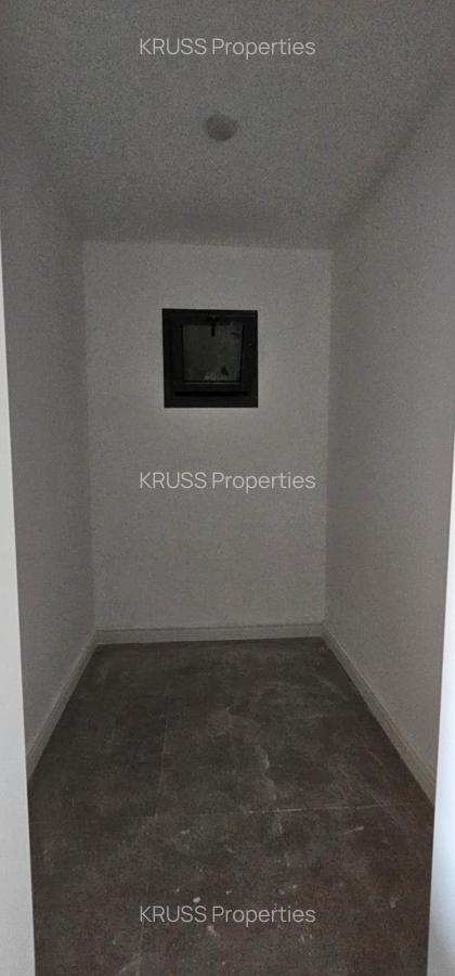 3 Bed Apartment with En Suite at As145 - 8