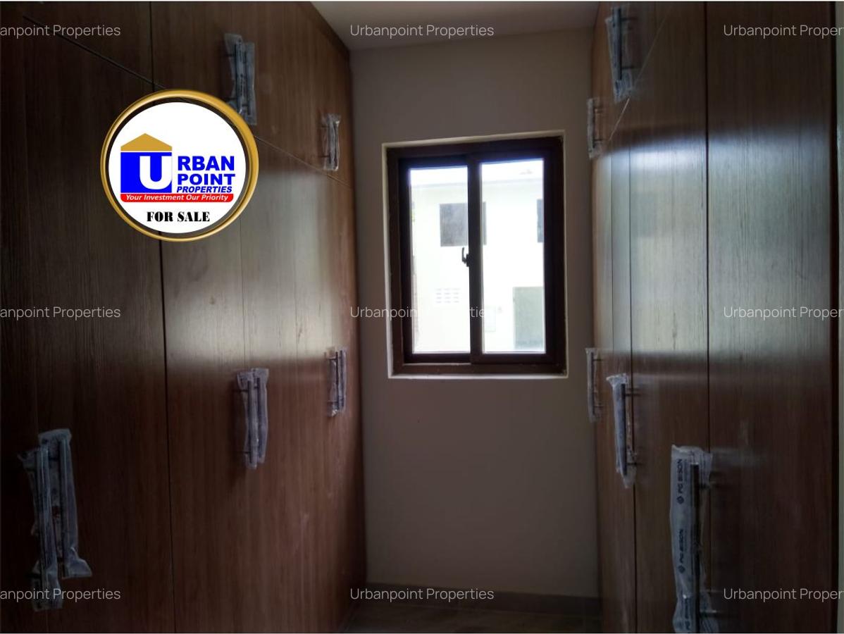 3 Bed Apartment with En Suite in Nyali Area - 9