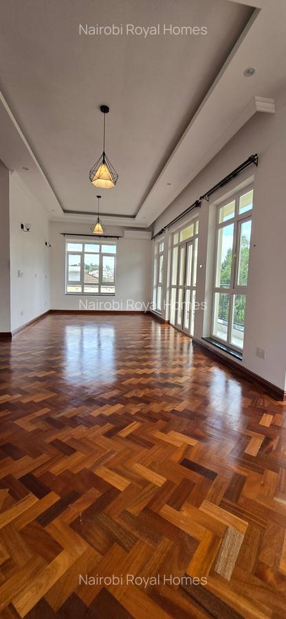 5 Bed Townhouse with En Suite at Lavington Green - 10