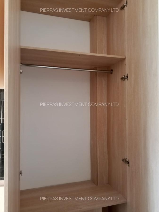 Serviced 1 Bed Apartment with Staff Quarters in Kitisuru - 16