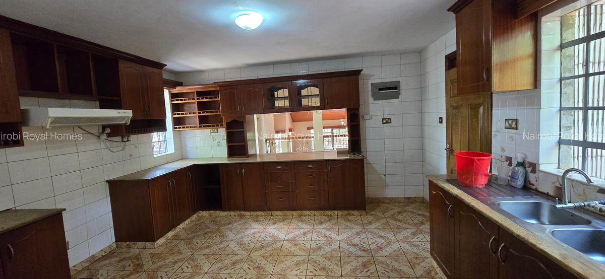 4 Bed House with En Suite at Kileleshwa Road - 15