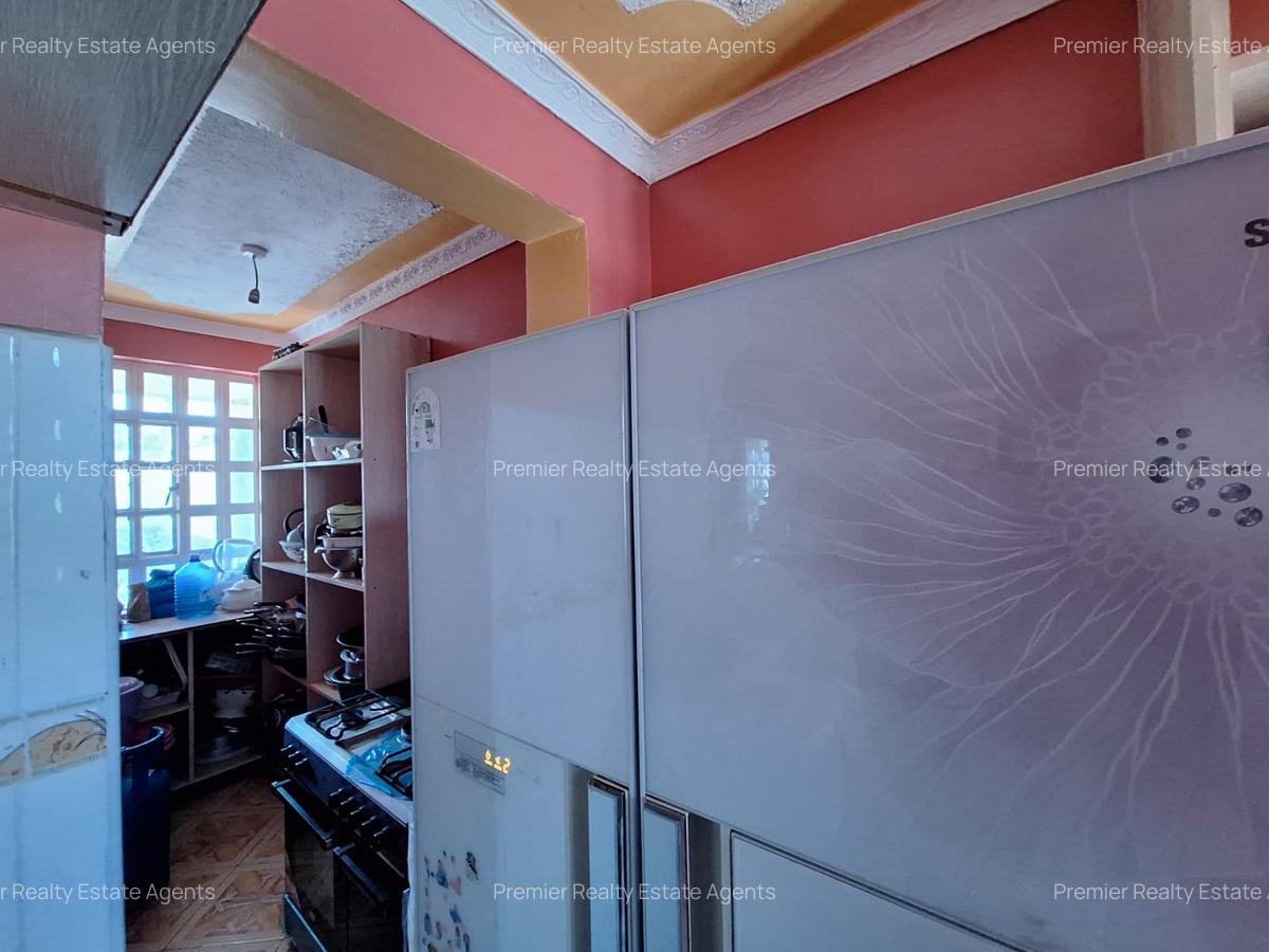 4 Bed House with En Suite at Joska - 4