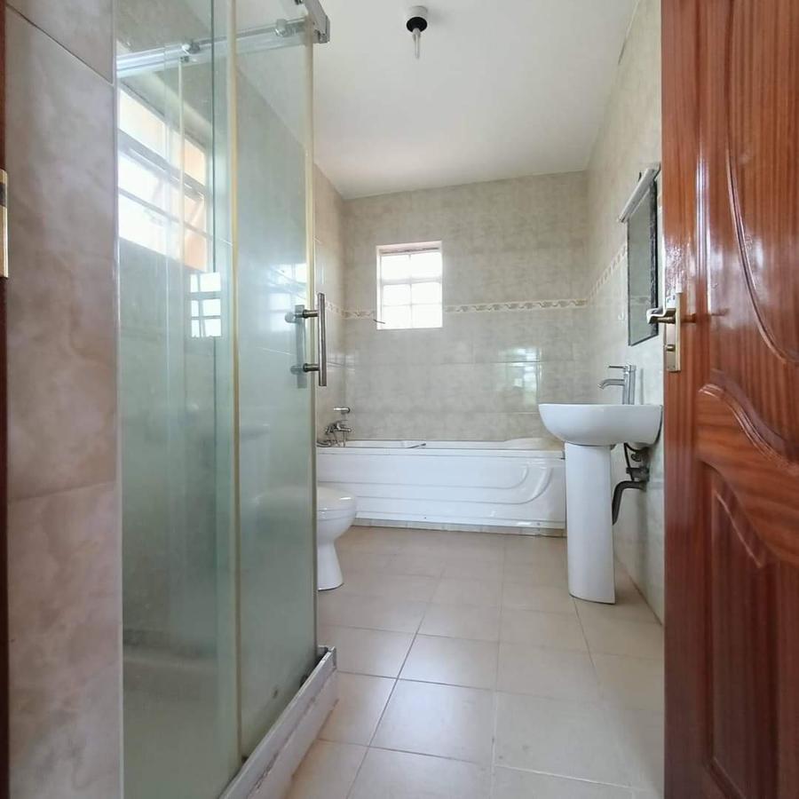 4 Bed House with En Suite at Runda Paradise - 18