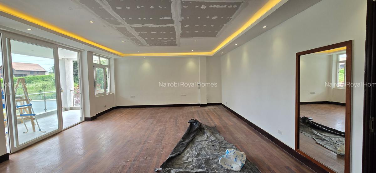 5 Bed House with En Suite at Runda Road - 12