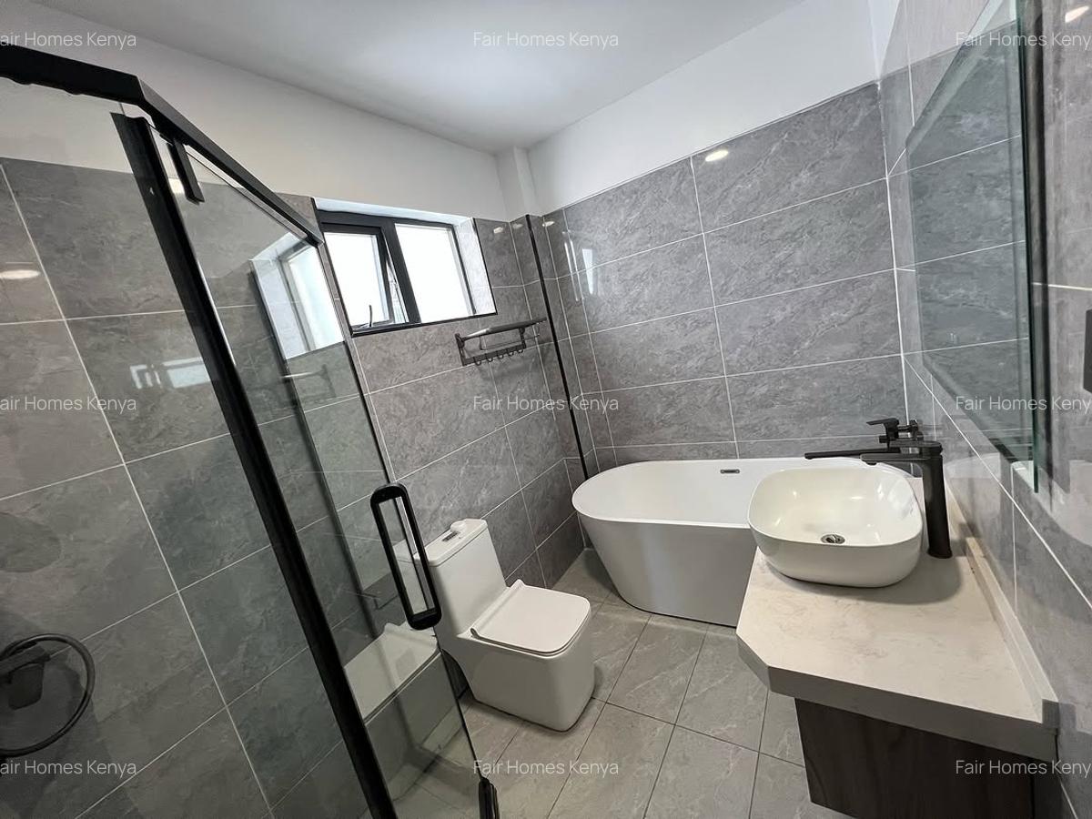 5 Bed Apartment with En Suite at Valley Arcade - 6