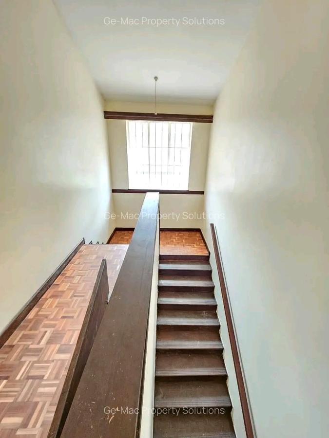 4 Bed Townhouse with En Suite at Peponi Road - 12