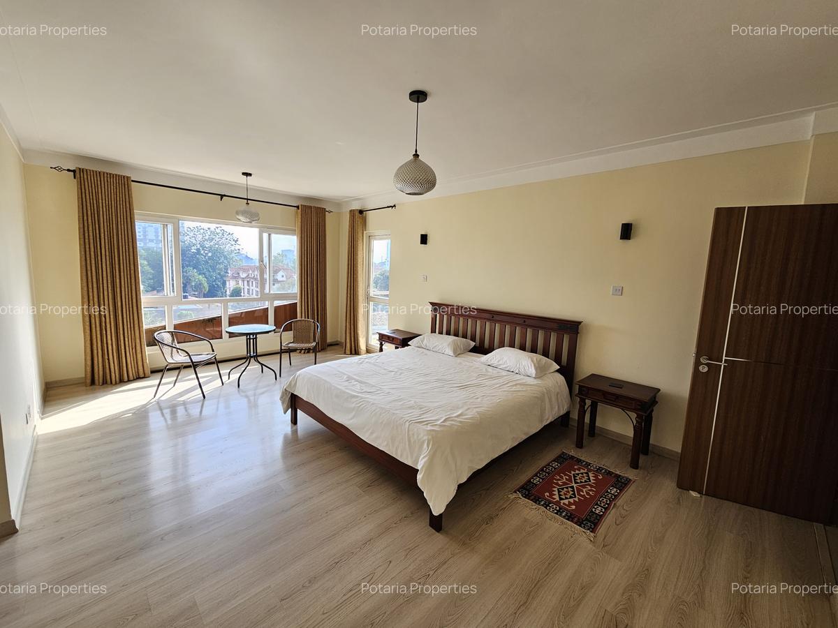 3 Bed Apartment with En Suite in Westlands Area - 8