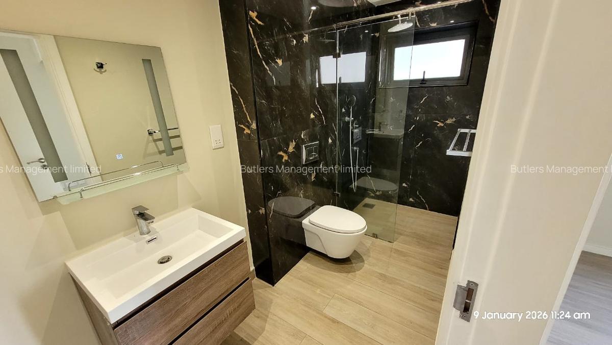 2 Bed Apartment with En Suite in Riverside - 9