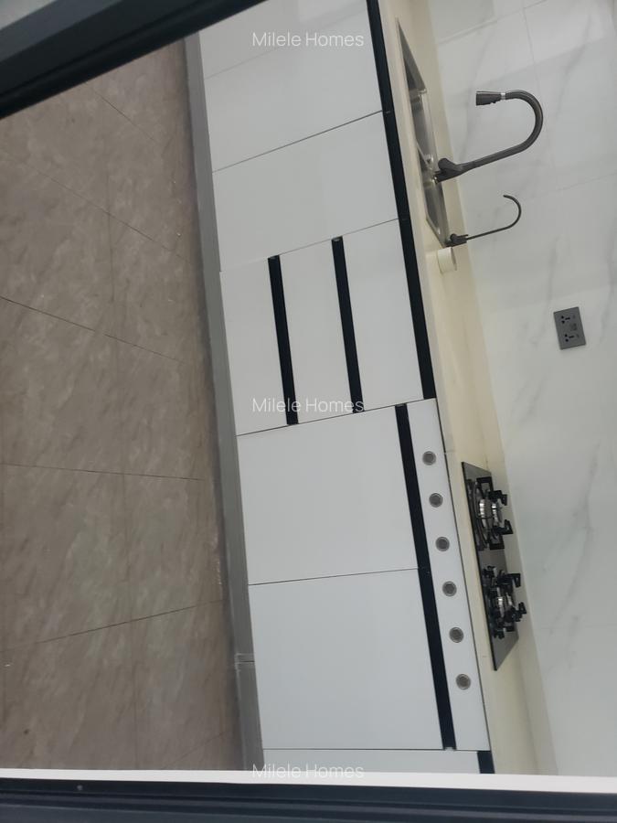 Serviced 2 Bed Apartment with En Suite at Mararo Road - 14