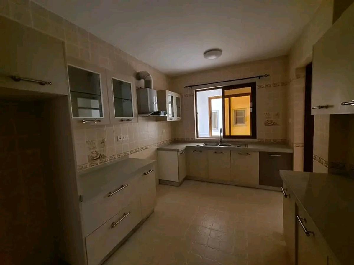 3 Bed Apartment with En Suite at Kasuku Road - 2