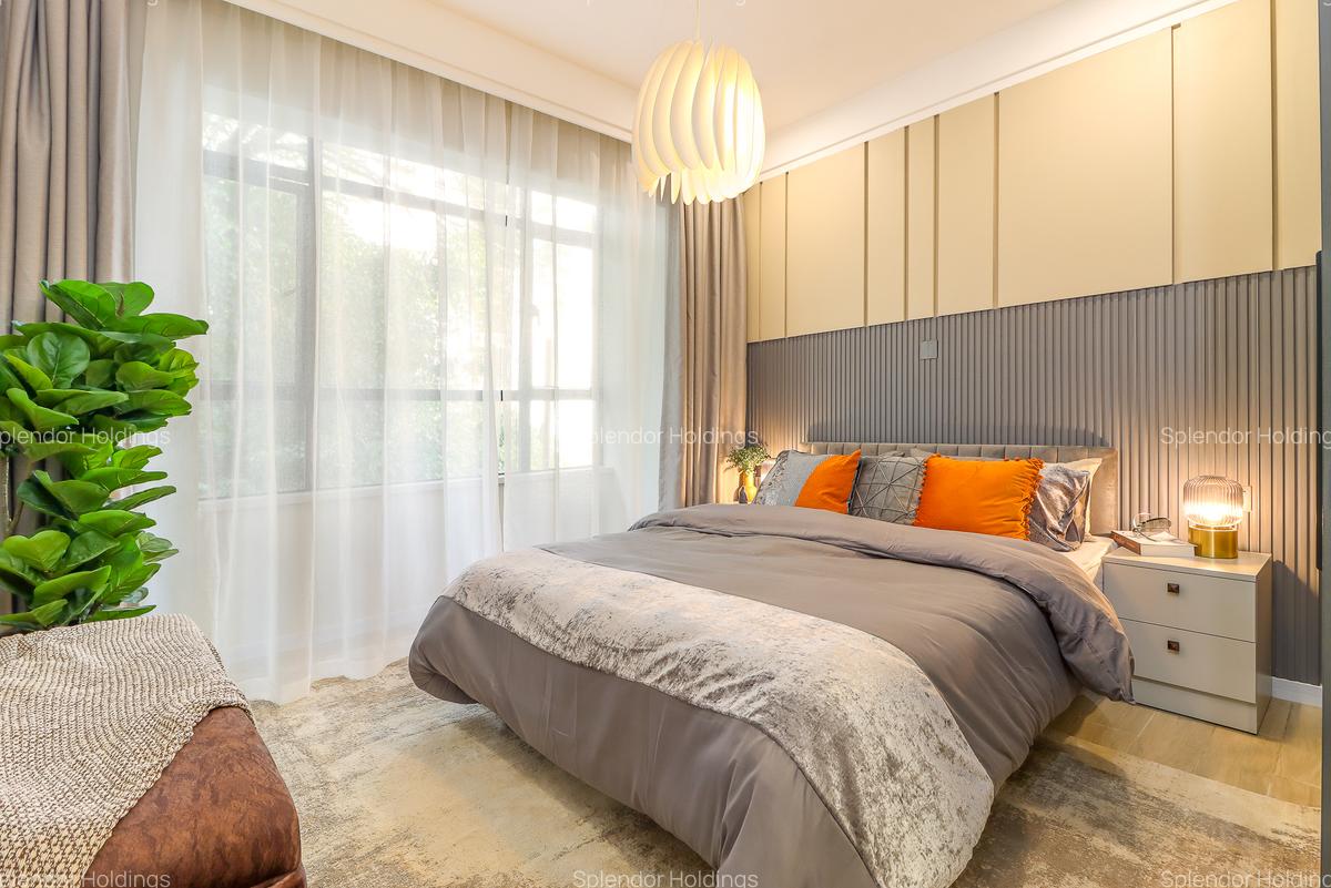 2 Bed Apartment with En Suite in Lavington - 12