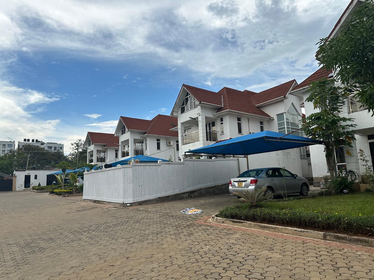 4 Bed House with En Suite at Milimani - 3