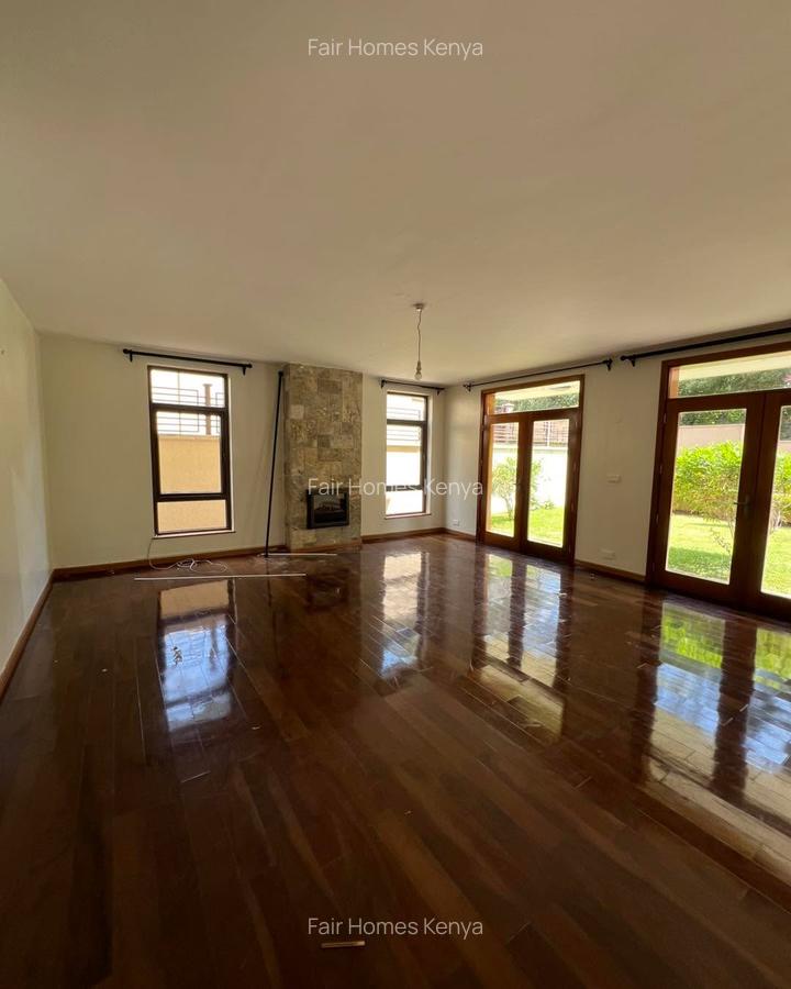 5 Bed Townhouse with En Suite at Chalbi Drive - 7