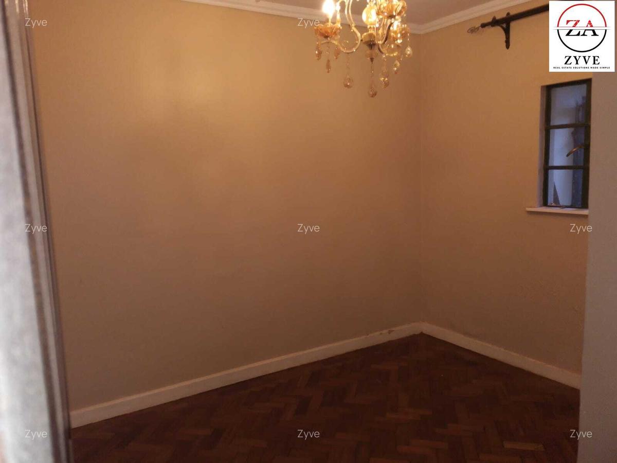 2 Bed Apartment with En Suite at Near Valley Archade - 19