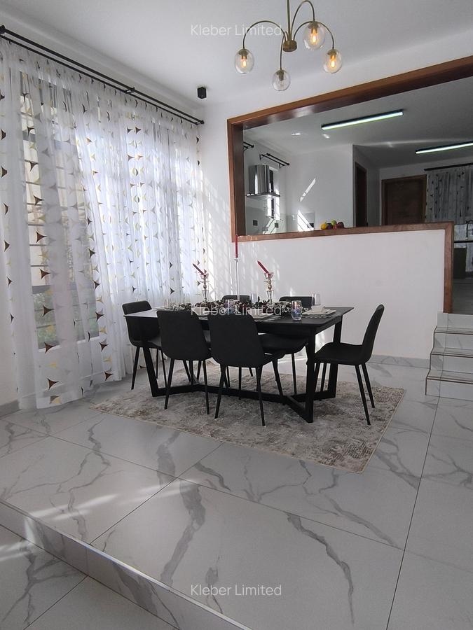 4 Bed Villa with En Suite at Muhuri Road - 5