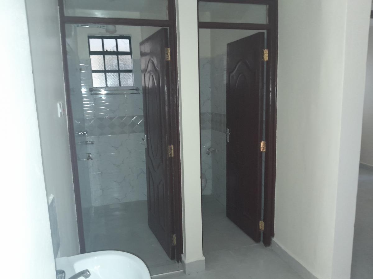 Serviced 2 Bed Apartment with En Suite at Ngong Rd - 13