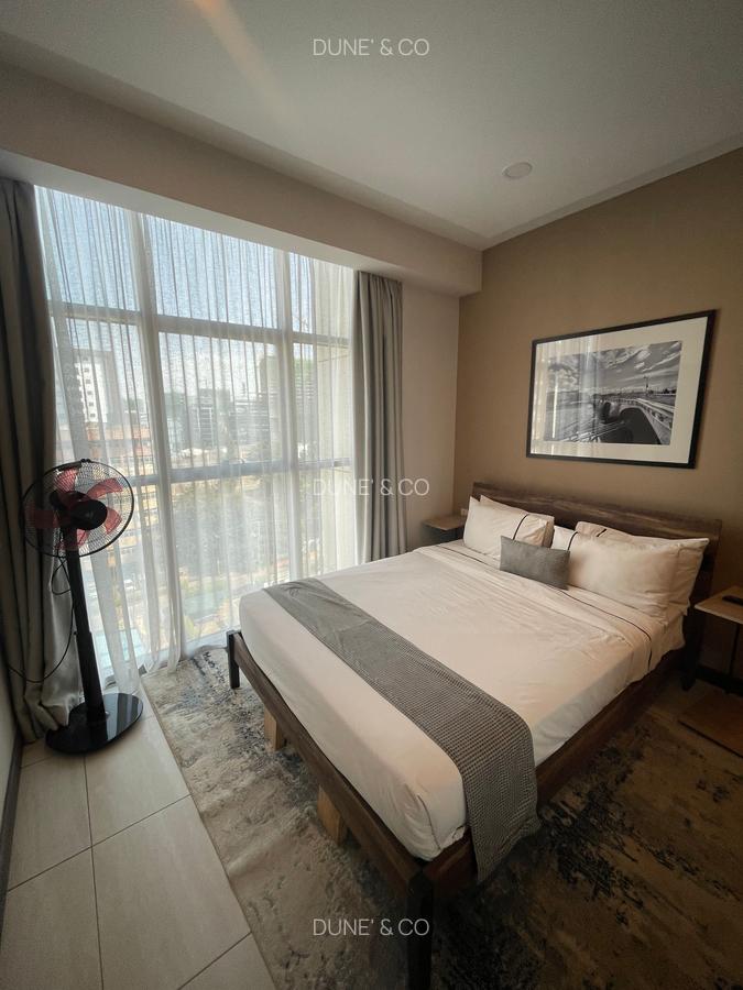 Serviced 2 Bed Apartment with En Suite in Westlands Area - 17