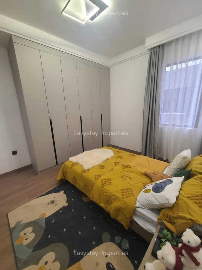 3 Bed Apartment with En Suite in Riverside - 14