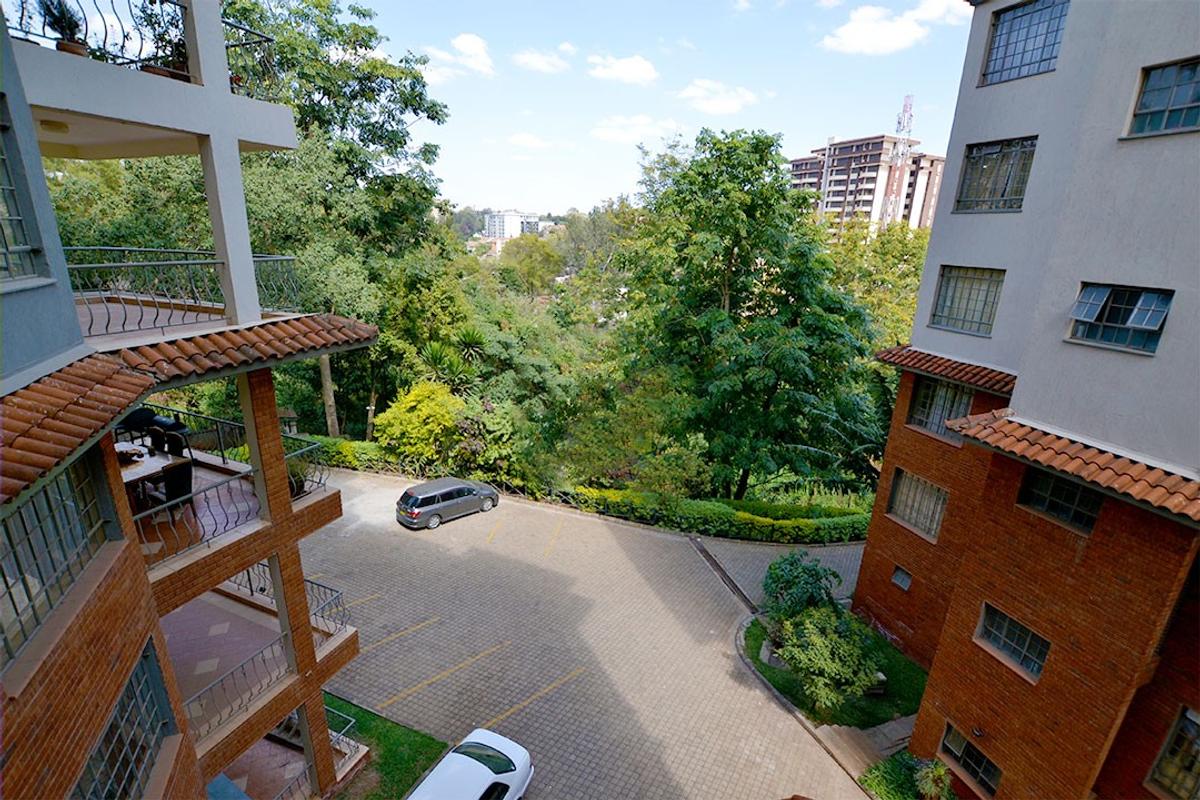 5 Bed Apartment with Swimming Pool in Westlands Area - 2