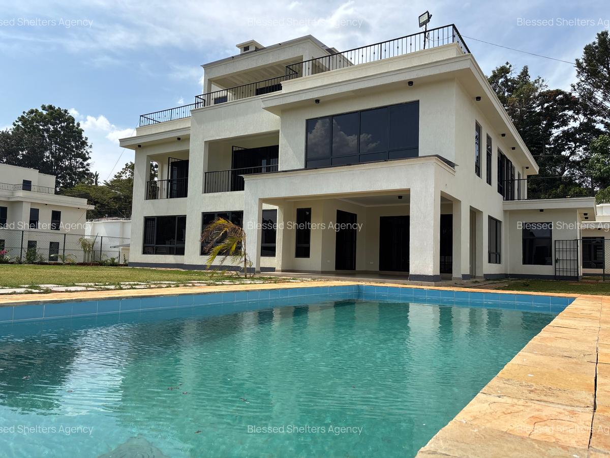 5 Bed Villa with En Suite in Loresho - 13