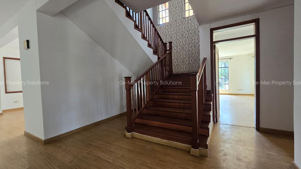 4 Bed House with En Suite in Runda - 7