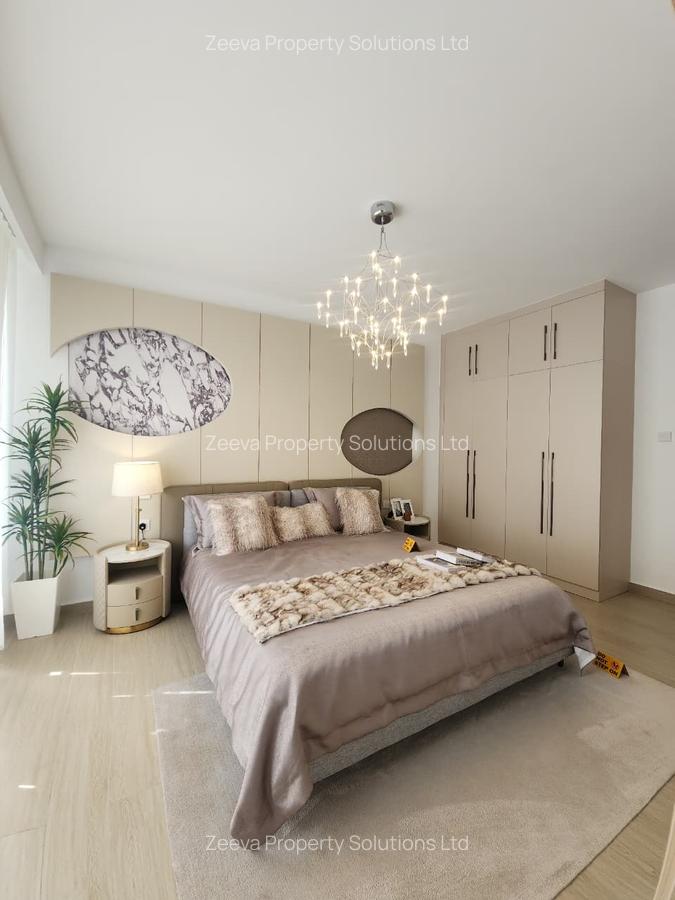 3 Bed Apartment with En Suite in Lavington - 8