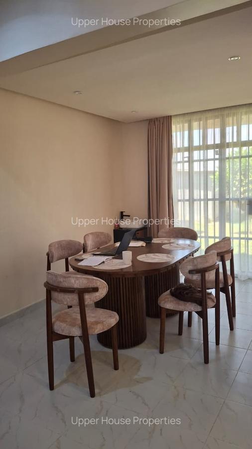 4 Bed House with En Suite at Toll - 3