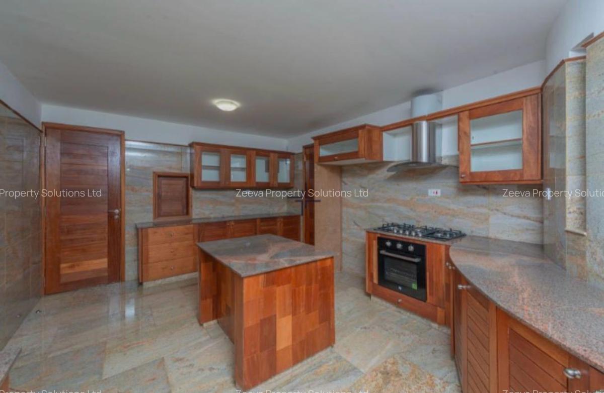 4 Bed House with En Suite in Karen - 7