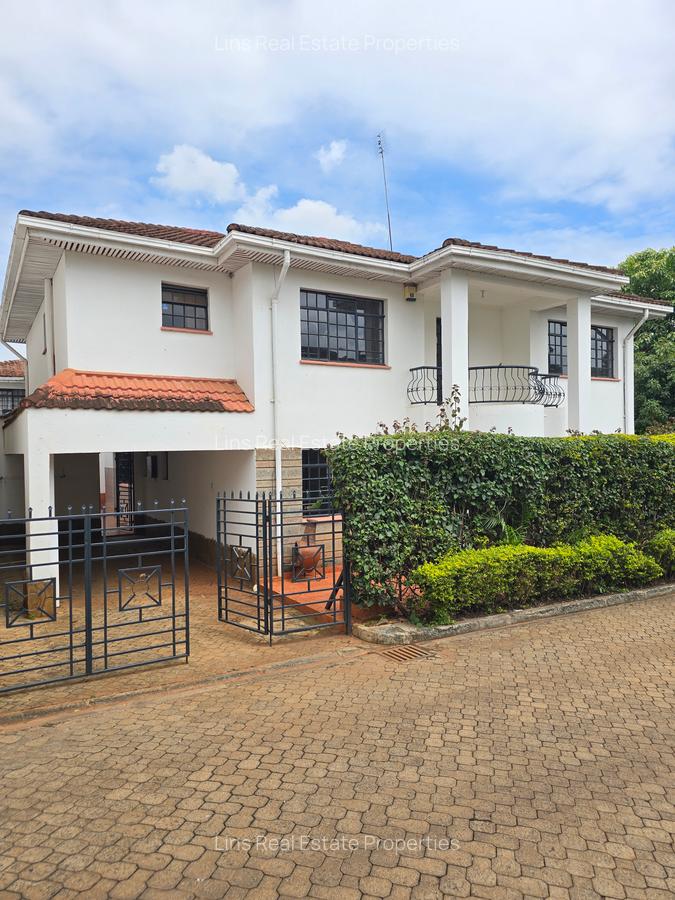 4 Bed Townhouse with En Suite in Lavington - 3