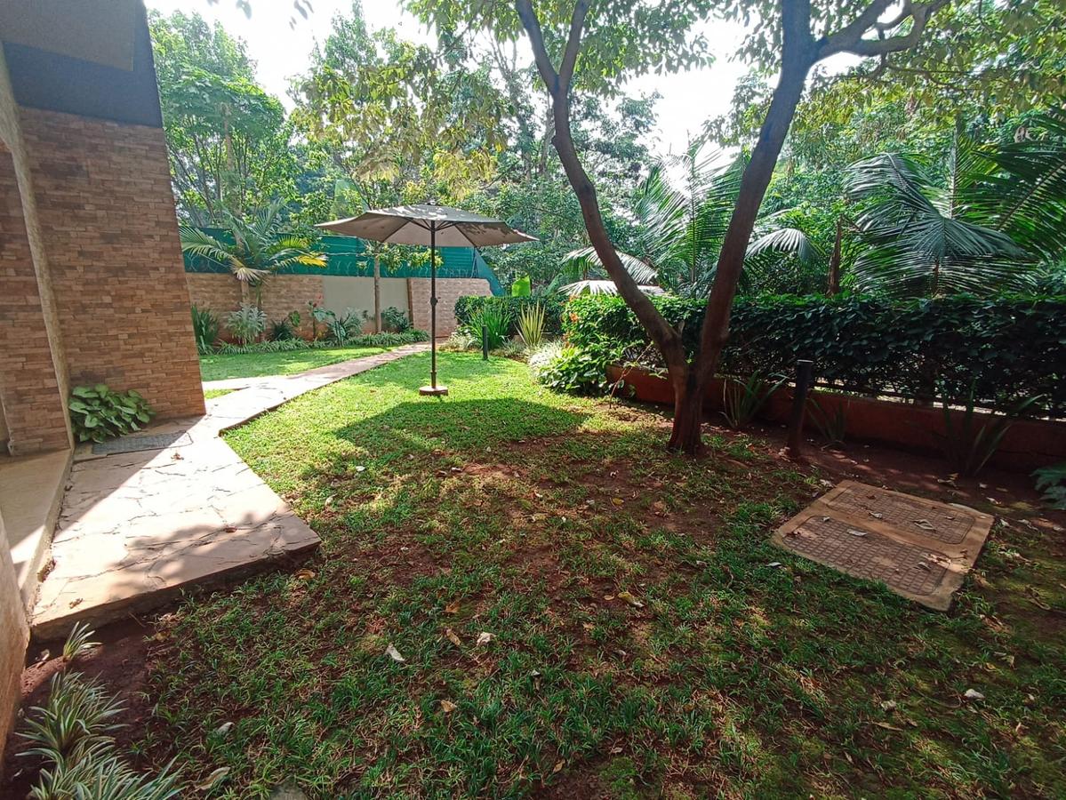 5 Bed Townhouse with En Suite in Lavington - 7