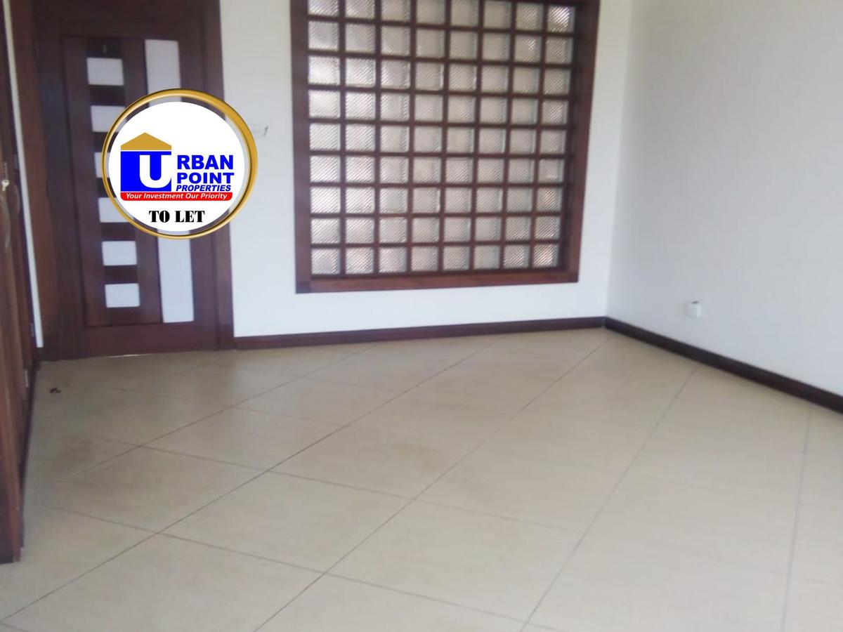 3 Bed Apartment with Swimming Pool in Nyali Area - 9