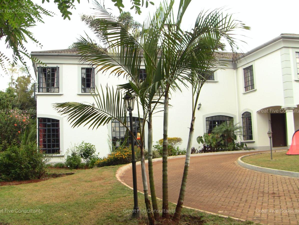 4 Bed Villa with En Suite in Runda - 1