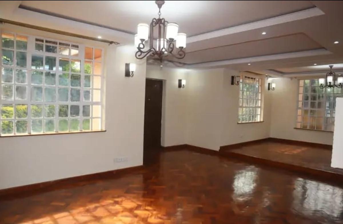 5 Bed Townhouse with En Suite in Lavington - 7
