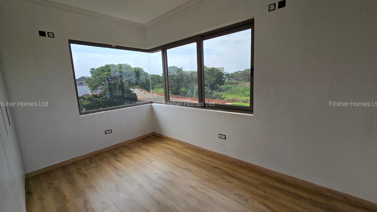4 Bed House with En Suite in Kiambu Road - 16