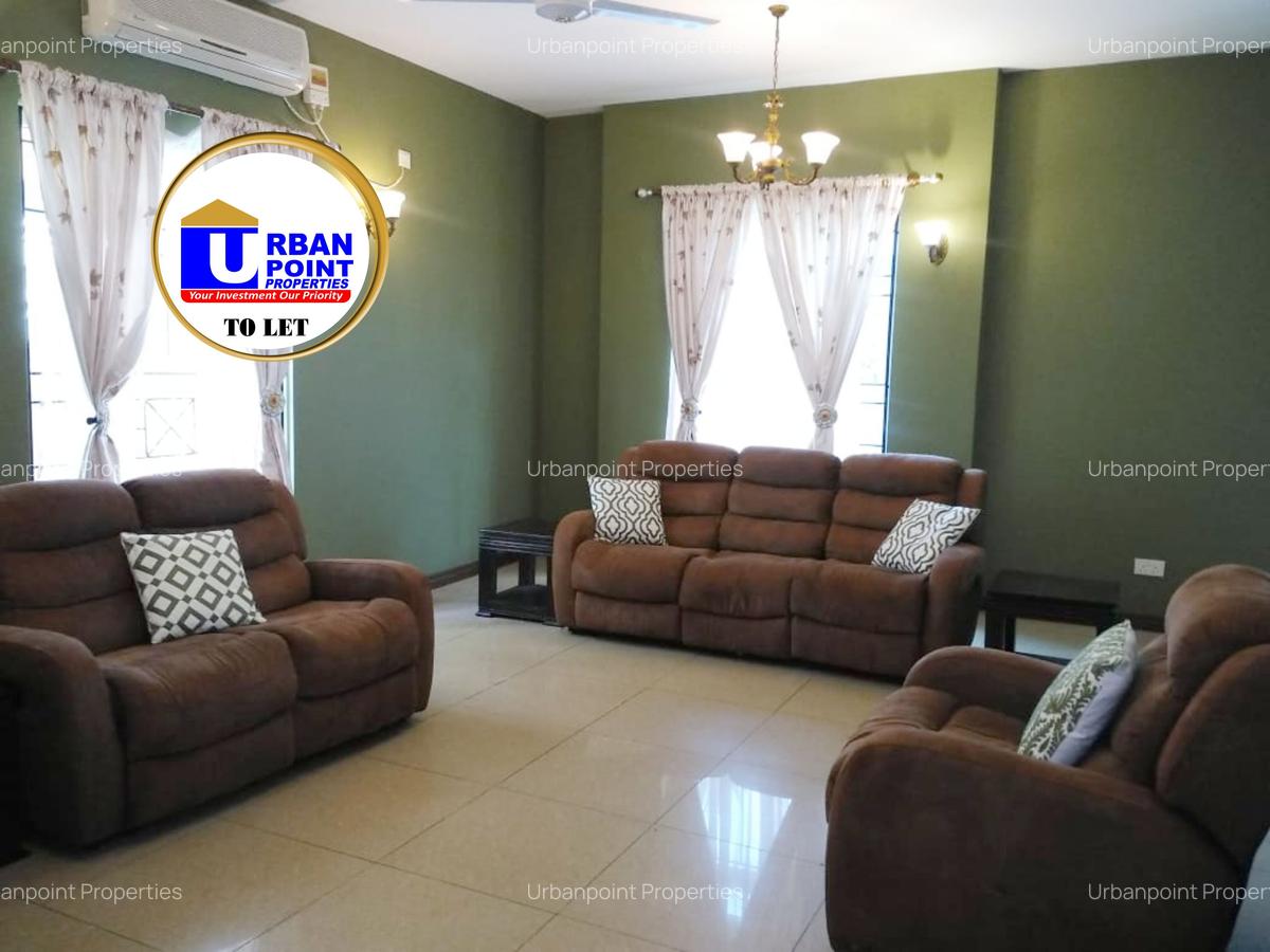 5 Bed Villa with En Suite in Nyali Area - 2