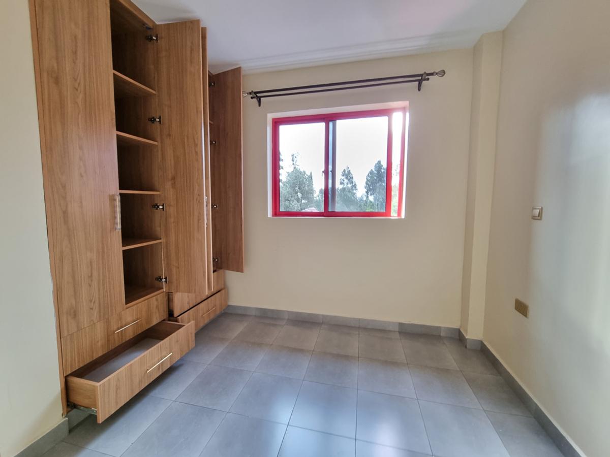 2 Bed Apartment with En Suite at Zambezi - 8