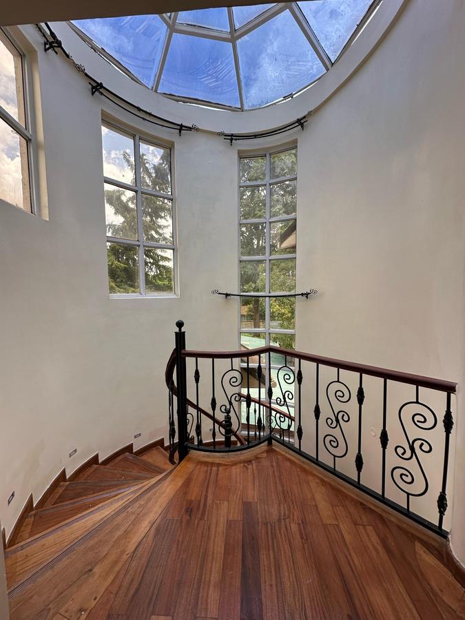 5 Bed Townhouse with En Suite at Owashika Road - 9