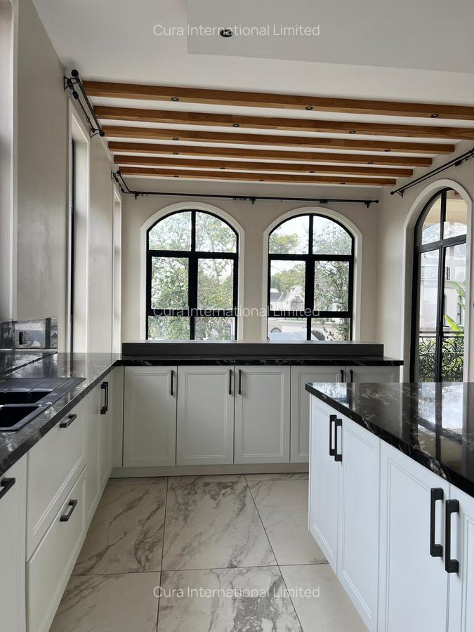 4 Bed Villa with En Suite in Loresho - 4