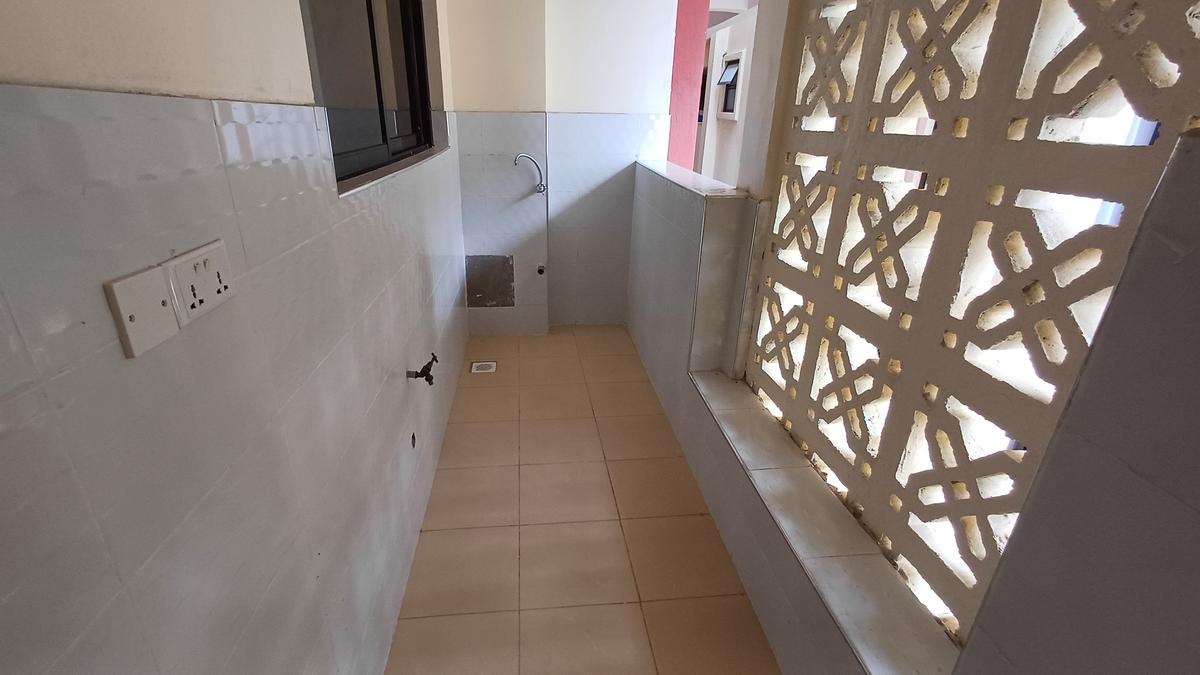 3 Bed Apartment with En Suite at 3Rd Avenue Nyali - 13