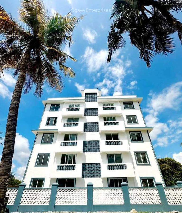 2 Bed Apartment with En Suite at Mtwapa - 3