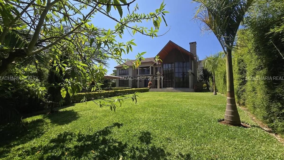 5 Bed Villa in Runda - 1