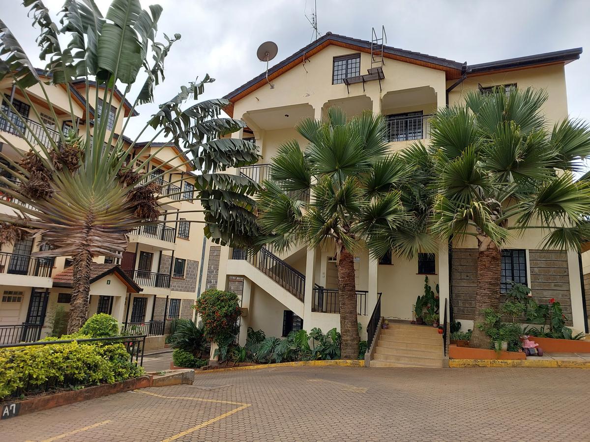 1 Bed Apartment with En Suite at Mandera Close - 2